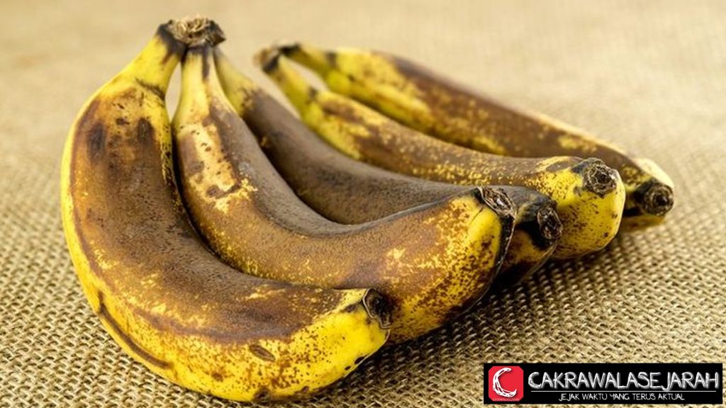 Pisang Tak Mudah Menghitam dengan Cara Simpel Ini, Yuk Coba!